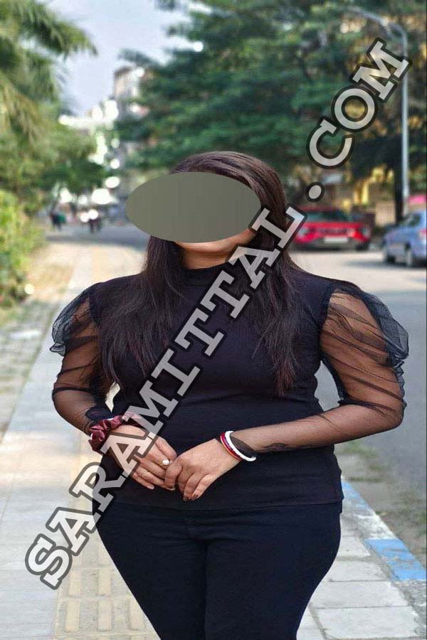 escort raveena
